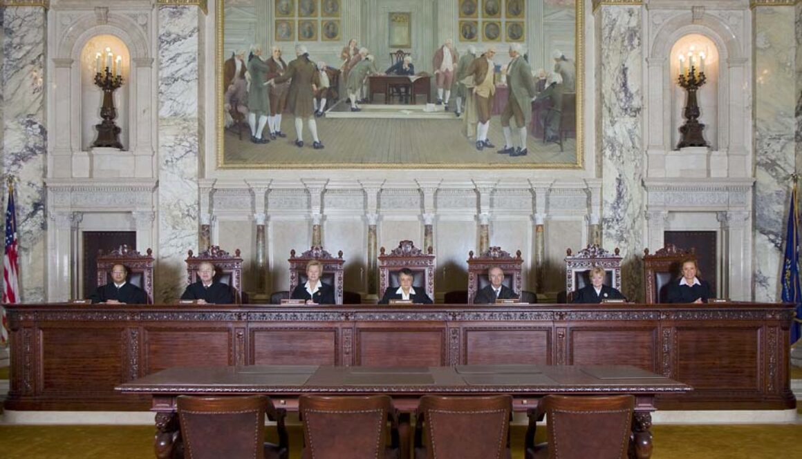 22-2007-court The WI Supreme Court in 2007