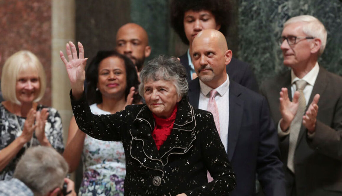 25-retirement Chief Justice Shirley S. Abrahamson's Retirement