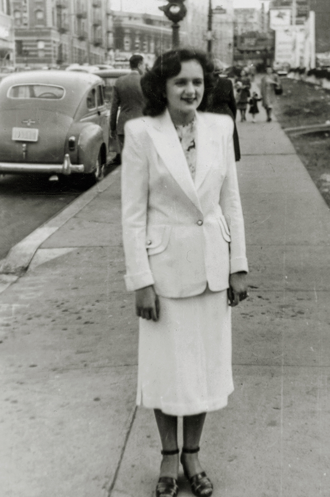 Shirley Abrahamson in a suit